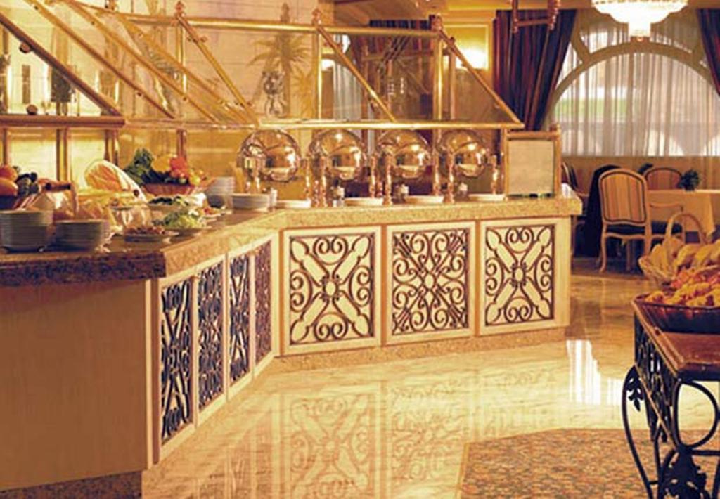 Madinah Marriott Hotel Медина Экстерьер фото